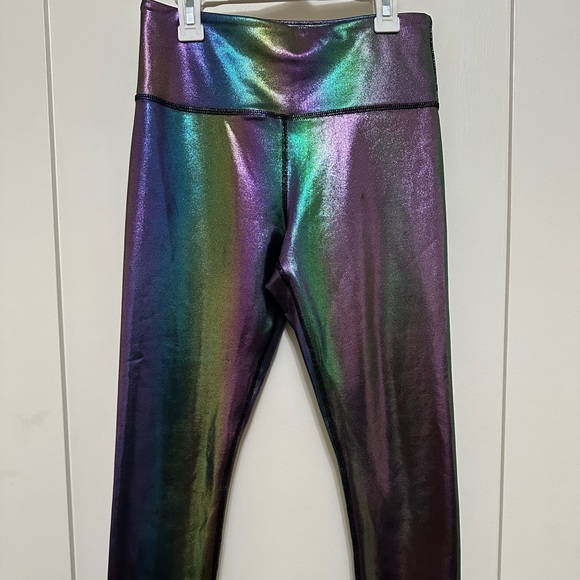 Zyia Mirage Light n Tight Leggings 24” - Size 6-8 - Picture 1 of 3